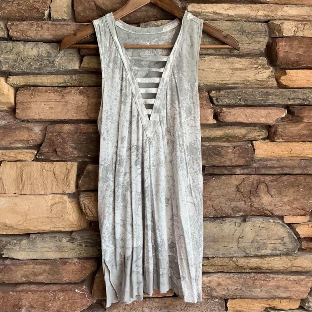 NWOT American Eagle Gray and White Paint Splatter Tank Size Small